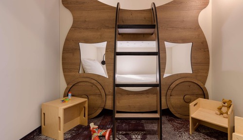 Family Room, Multiple Beds