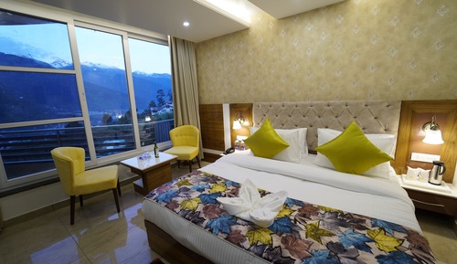 Deluxe Room, Balcony