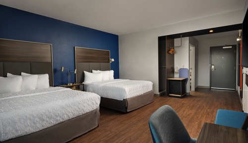 Room, 2 Queen Beds, Accessible, Bathtub (Hearing)