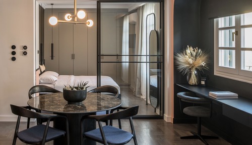 Executive Suite