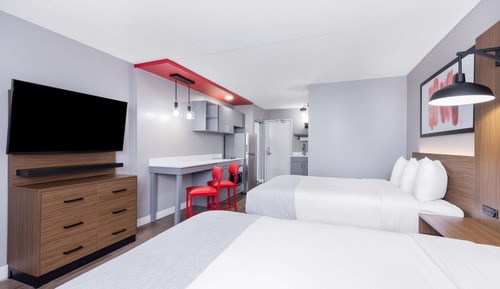 Room, 2 Queen Beds, Non Smoking