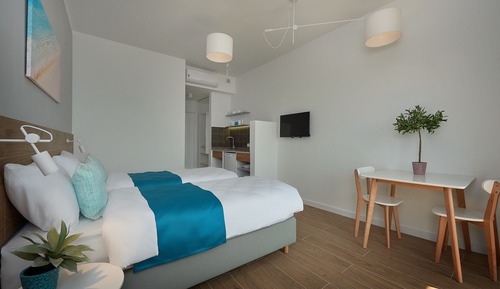 Comfort Twin Room, City View