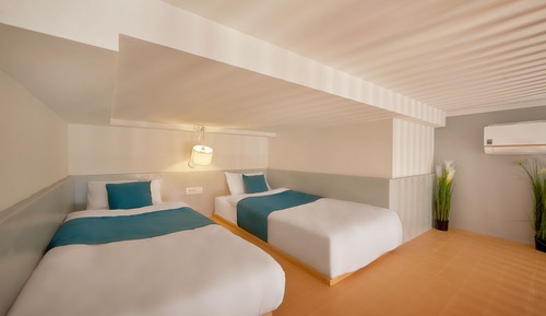 Deluxe Quadruple Room