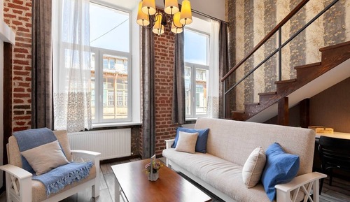 Luxury Studio, Kitchen, Courtyard View