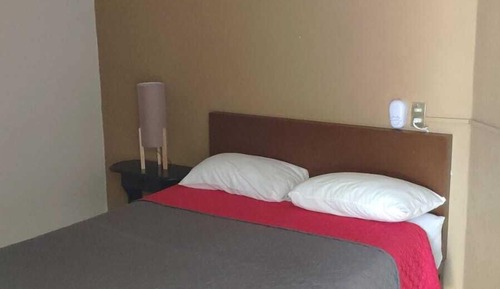 Basic Single Room
