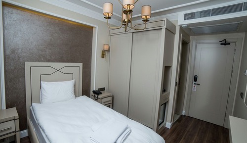 Standard Single Room