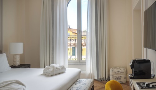 Superior Single Room