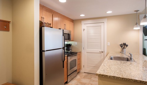 Condo, 2 Bedrooms