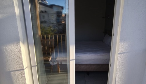 Studio Garden with Balcony