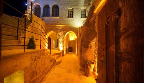 KONAK ROOM