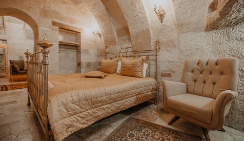 PIRINCLI ROOM