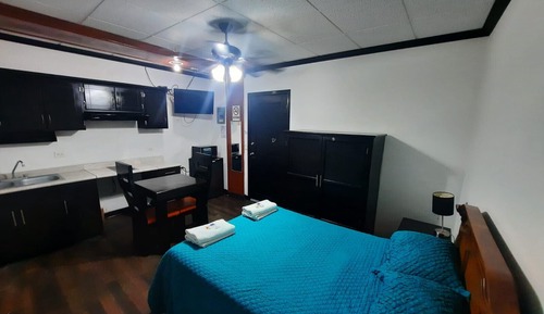 Superior Studio, Tower