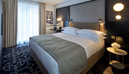 Luxury Apartment, 1 King Bed with Sofa bed