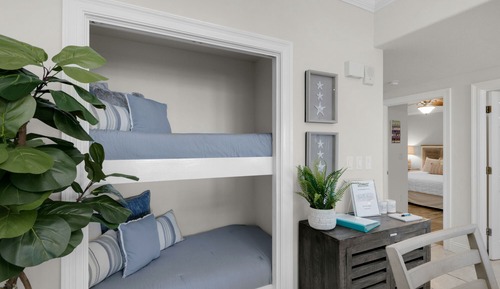 Condo, Multiple Beds, Pool Access