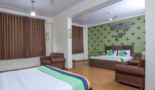 Premium Room