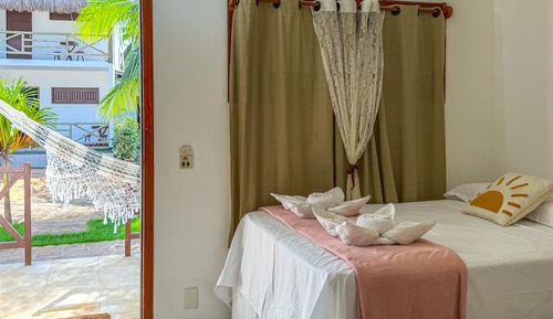 Comfort Triple Room, Garden View
