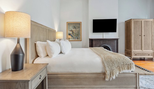 Premium Room, 1 King Bed
