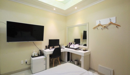 Room (1 person business room (Korean breakf)