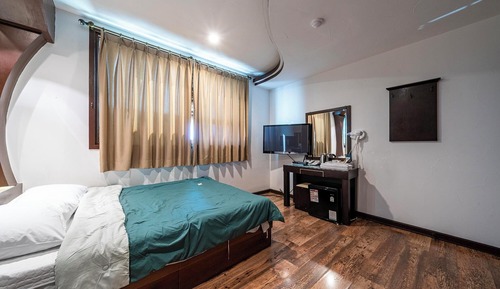 Room (Sea couple (sea view))
