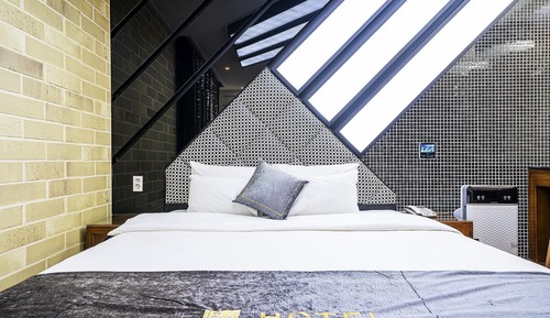 Room (Suite King (styler spa bathtub air pu)