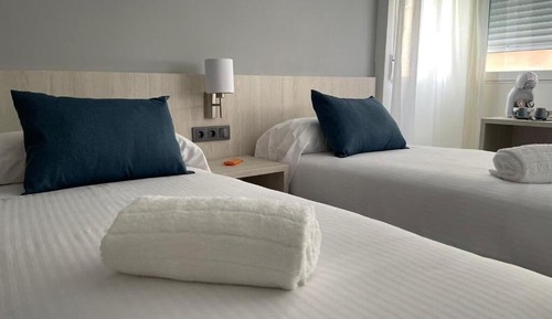 Comfort Triple Room