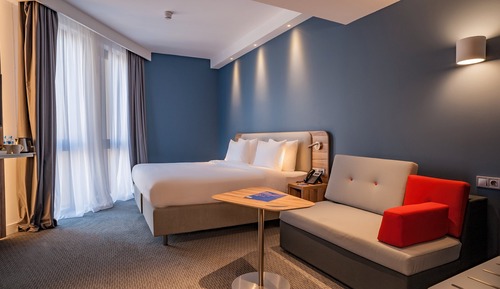 Standard Room, 1 King Bed with Sofa bed