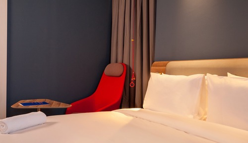 Standard Room, 1 Queen Bed, Accessible