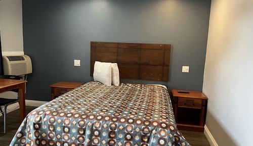 Room, 1 Queen Bed, Smoking