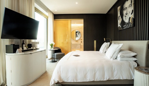 Room (Prestige View)