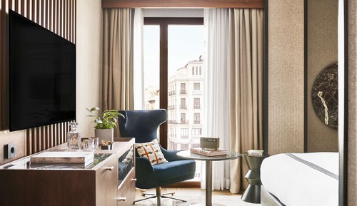 Room, 1 King Bed (City View)