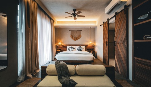 Celebrity Suite