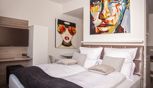 Standard Apartment
