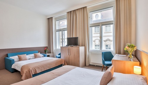 Junior Quadruple Room