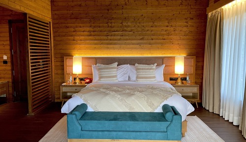 Premier Room