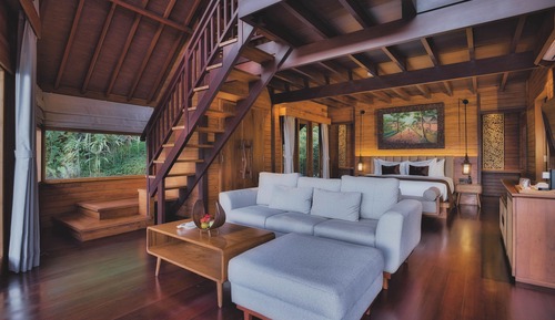 Mountain Infinity Pool Villa