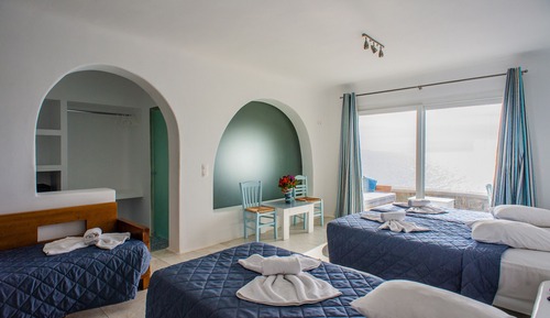Deluxe Triple Room
