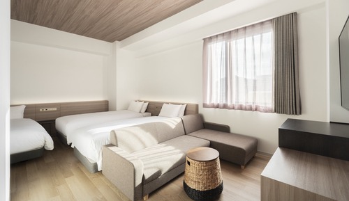 Quadruple Room, Non Smoking (28 sqm)