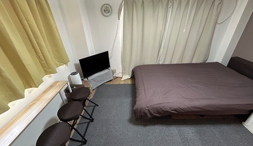 Standard Room (203)