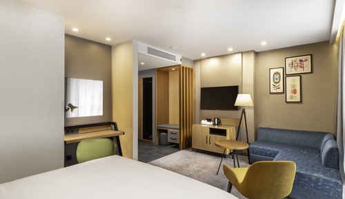 Premium Room, 1 King Bed