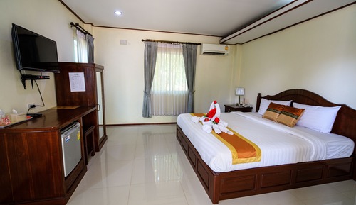 Basic Twin Room