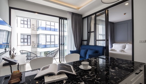 1 Bedroom City View