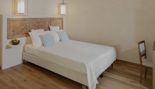 Superior Double Room, Partial Sea View (Santa Lucia)