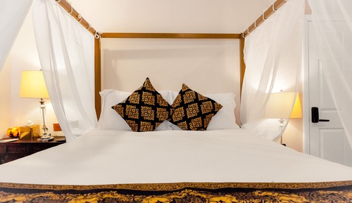 Hilltop Junior Suite