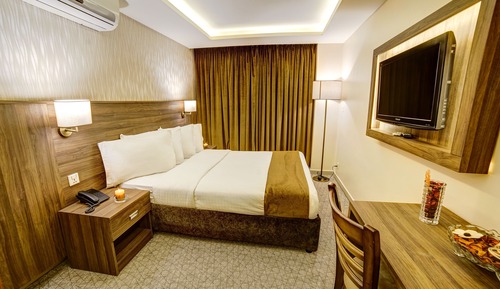 Deluxe Single Room