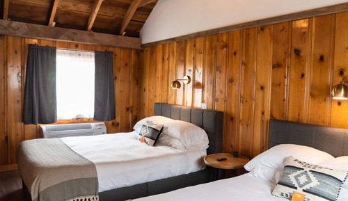 The Cabin Suite