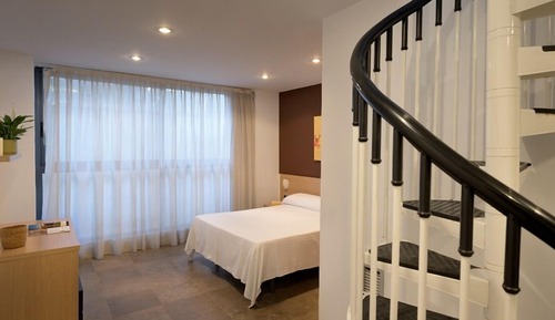 Duplex, 2 Bedrooms (4 people)