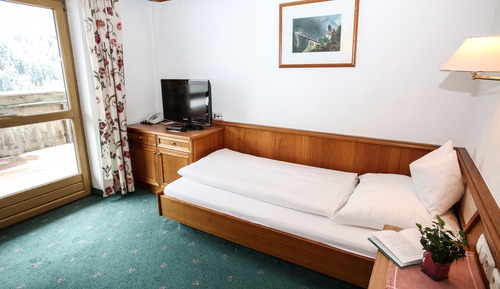 Standard Single Room