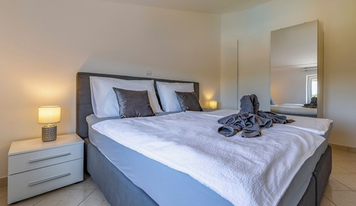 Apartment (A10)