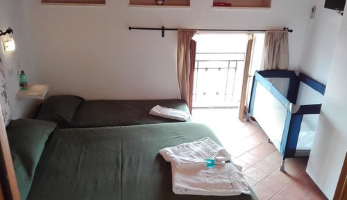 Family Double or Twin Room, Sea View