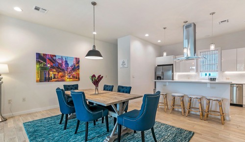 Family Townhome, 4 Bedrooms, Balcony